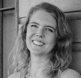 Dr Georgie Paulik-White